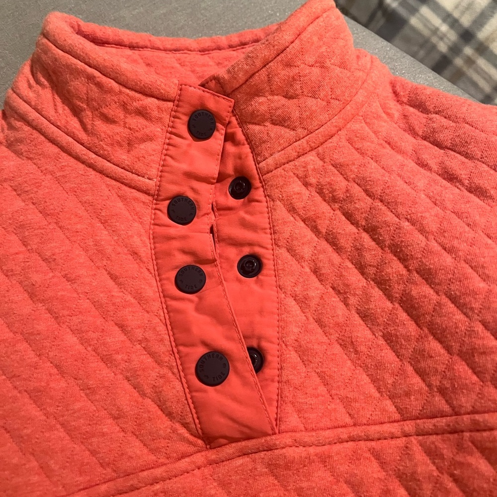 Quilted pullover - Picture 8 of 11